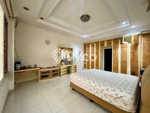 Siap Huni Hunian Elit 8 Kamar di Gambir Dekat ke Mana Pun Siap Huni Hunian Elit 8 Kamar di Gambir Dekat ke Mana Pun