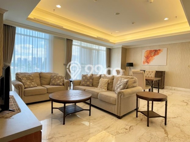 Disewakan Apartemen di Simprug, 2 KM, Luas 195m², Lokasi Premium Disewakan Apartemen di Simprug, 2 KM, Luas 195m², Lokasi Premium
