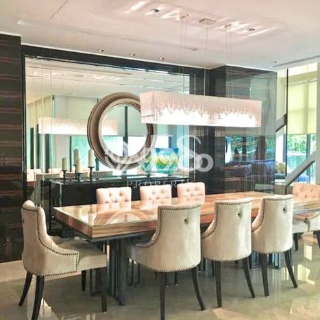 For Sale! Luxury House LT 180m2 Desain Modern di Pakubuwono For Sale! Luxury House LT 180m2 Desain Modern di Pakubuwono