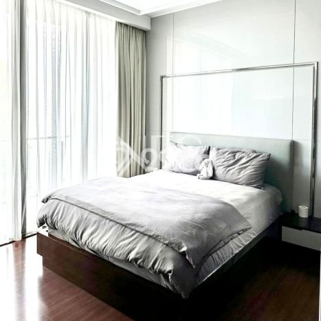 For Sale! Luxury House LT 180m2 Desain Modern di Pakubuwono For Sale! Luxury House LT 180m2 Desain Modern di Pakubuwono