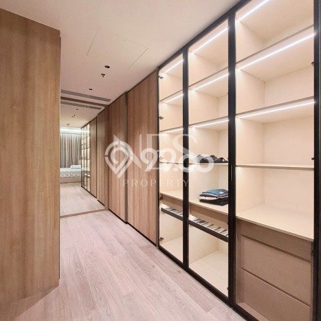 Hunian Apartemen High-Class untuk Dijual di Jakarta Selatan dengan 4 BR & 4 Kamar Mandi Hunian Apartemen High-Class untuk Dijual di Jakarta Selatan dengan 4 BR & 4 Kamar Mandi