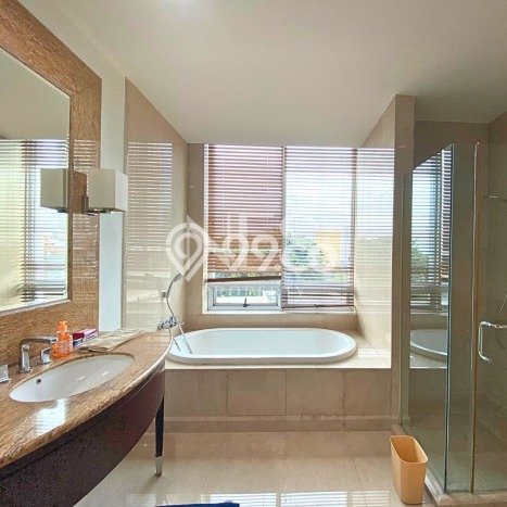 Dijual Apartemen Mewah 2 KT & 2 KM di Kebayoran Lama, Jakarta Selatan Dijual Apartemen Mewah 2 KT & 2 KM di Kebayoran Lama, Jakarta Selatan