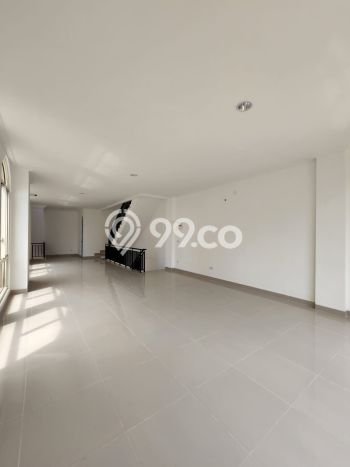 Ruko Dijual di Jakarta Utara LT 67m2 & LB 210m2 Lokasi Terbaik! Ruko Dijual di Jakarta Utara LT 67m2 & LB 210m2 Lokasi Terbaik!