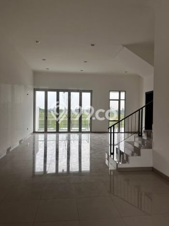 Rumah sewa siap pakai 4 KT di Pantai Indah Kapuk, Jakarta Utara Rumah sewa siap pakai 4 KT di Pantai Indah Kapuk, Jakarta Utara