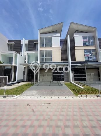 Disewakan Rumah Nyaman di Pantai Indah Kapuk LT 360m2 / LB 500m2 Siap Huni Disewakan Rumah Nyaman di Pantai Indah Kapuk LT 360m2 / LB 500m2 Siap Huni