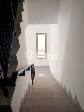 Disewakan! Rumah 3 Kamar Tidur &
3 Kamar Mandi di Pantai Indah Kapuk, Jakarta Utara Disewakan! Rumah 3 Kamar Tidur &
3 Kamar Mandi di Pantai Indah Kapuk, Jakarta Utara