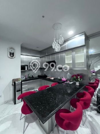 Rumah sewa siap pakai 3 KT di Pantai Indah Kapuk, Jakarta Utara Rumah sewa siap pakai 3 KT di Pantai Indah Kapuk, Jakarta Utara