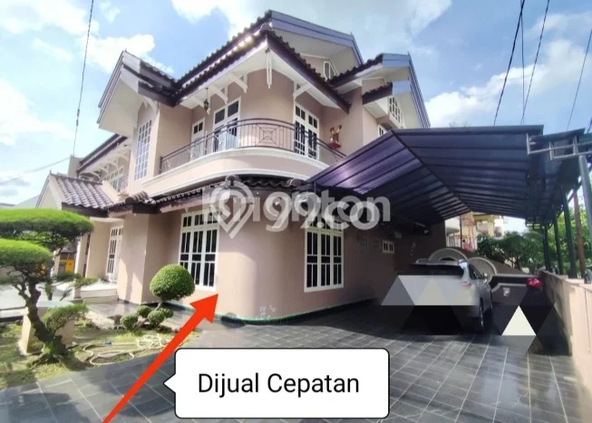 Dijual Rumah Premium dengan Fasilitas Sekitar Komplit di Medan Barat, Medan Dijual Rumah Premium dengan Fasilitas Sekitar Komplit di Medan Barat, Medan