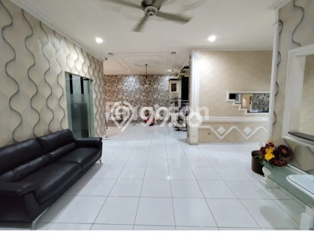 Dijual Rumah Premium dengan Fasilitas Sekitar Komplit di Medan Barat, Medan Dijual Rumah Premium dengan Fasilitas Sekitar Komplit di Medan Barat, Medan