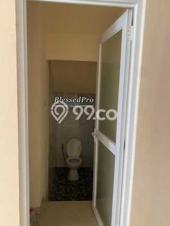 Rumah Minimalis 5 KT di Kota Wisata Jakarta Timur Unfurnished Rumah Minimalis 5 KT di Kota Wisata Jakarta Timur Unfurnished