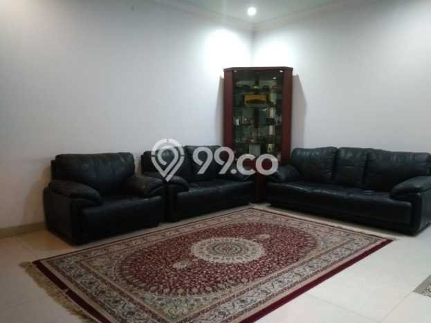 Jual Rumah Luas Elegan Dengan View Cantik di Citra Grand, Jakarta Timur Jual Rumah Luas Elegan Dengan View Cantik di Citra Grand, Jakarta Timur