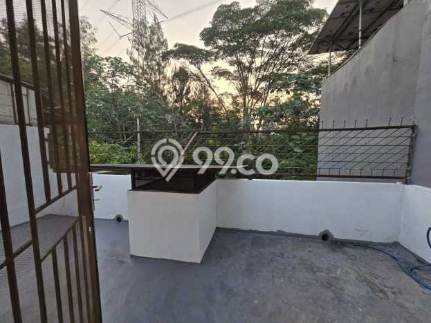 Jual Rumah Eksklusif 3 KT di Legenda Wisata, Jakarta Timur Jual Rumah Eksklusif 3 KT di Legenda Wisata, Jakarta Timur