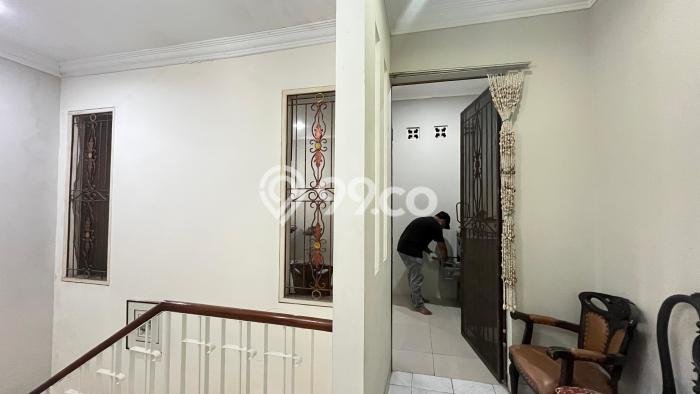 Dijual Hunian Rumah Nyaman 4 KT di Legenda Wisata, Jakarta Timur Dijual Hunian Rumah Nyaman 4 KT di Legenda Wisata, Jakarta Timur