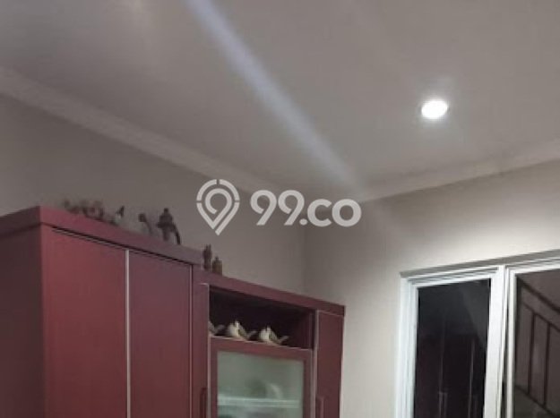Dijual Hunian Rumah Nyaman 5 Kamar di Legenda Wisata, Jakarta Timur Dijual Hunian Rumah Nyaman 5 Kamar di Legenda Wisata, Jakarta Timur