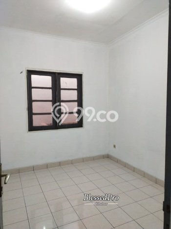 For Sale Hunian Rumah Terawat 2 Kamar di Kota Wisata, Jakarta Timur For Sale Hunian Rumah Terawat 2 Kamar di Kota Wisata, Jakarta Timur
