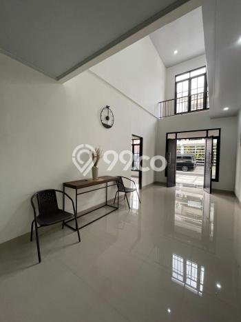 Rumah Mewah LB 285m2 Siap Huni Desain Elegan di Senopati, Jakarta Selatan Rumah Mewah LB 285m2 Siap Huni Desain Elegan di Senopati, Jakarta Selatan
