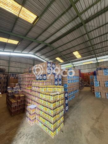 Gudang Kawasan Komersial di Depok II, Luas 900m², Mainroad Gudang Kawasan Komersial di Depok II, Luas 900m², Mainroad