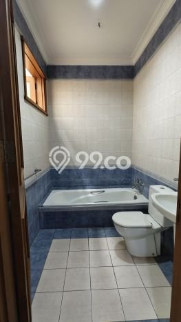 Jual Rumah Luas Megah Dengan View Cantik di Kemang, Jakarta Selatan Jual Rumah Luas Megah Dengan View Cantik di Kemang, Jakarta Selatan