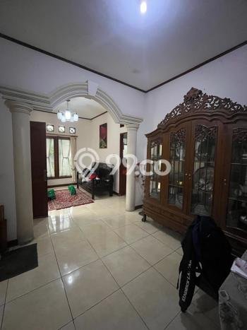 Rumah Elit Modern Siap Huni di Cirendeu Jakarta Selatan Rumah Elit Modern Siap Huni di Cirendeu Jakarta Selatan