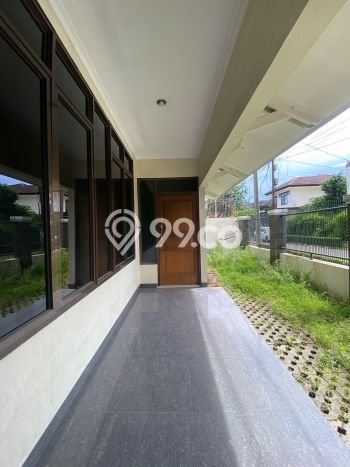 Hunian Elit LB 240m2 Siap Pakai Desain Elegan di Sektor 9-Bintaro, Tangerang Selatan Hunian Elit LB 240m2 Siap Pakai Desain Elegan di Sektor 9-Bintaro, Tangerang Selatan