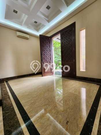 Hunian Elit LB 800m2 Siap Huni Desain Elegan di Pondok Indah, Jakarta Selatan Hunian Elit LB 800m2 Siap Huni Desain Elegan di Pondok Indah, Jakarta Selatan