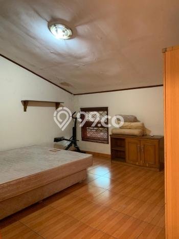 Jual Rumah Bagus Siap Huni LB 160m2 di Ciputat, Tangerang Selatan Jual Rumah Bagus Siap Huni LB 160m2 di Ciputat, Tangerang Selatan