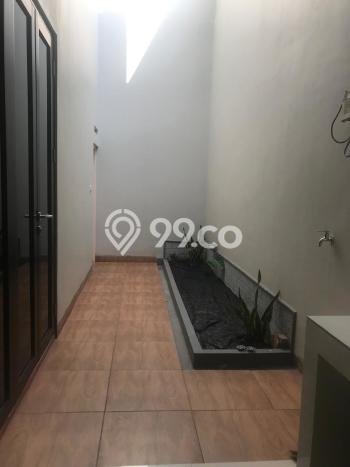 Rumah Modern Minimalis 3 Kamar Bisa Langsung Pindah di Pesanggrahan Rumah Modern Minimalis 3 Kamar Bisa Langsung Pindah di Pesanggrahan