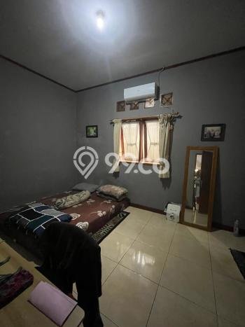 Rumah Elit Modern Siap Huni di Cirendeu Jakarta Selatan Rumah Elit Modern Siap Huni di Cirendeu Jakarta Selatan