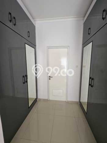 Rumah Premium kawasan Metland Menteng, 3 KM, Lingkungan Tenang, LT 300m² Bangunan 180m² Rumah Premium kawasan Metland Menteng, 3 KM, Lingkungan Tenang, LT 300m² Bangunan 180m²