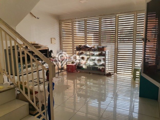 Rumah kawasan Kelapa Gading, Jakarta Utara, LT 128m² Bangunan 392m² Rumah kawasan Kelapa Gading, Jakarta Utara, LT 128m² Bangunan 392m²