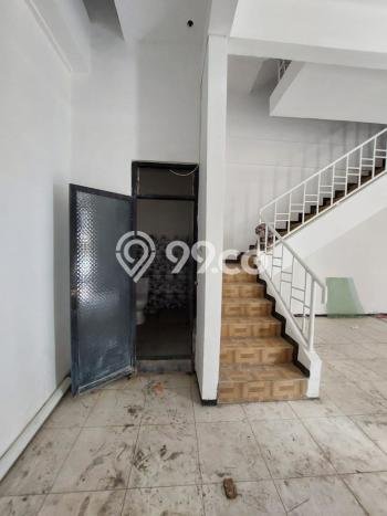 FOR SALE! Ruko di Rungkut Surabaya, LT 119m2, LB 317m2 FOR SALE! Ruko di Rungkut Surabaya, LT 119m2, LB 317m2