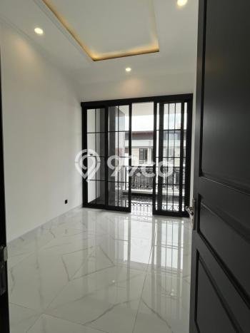 Hunian Eksklusif Siap Huni LT 98m2 di Sukolilo, Surabaya Hunian Eksklusif Siap Huni LT 98m2 di Sukolilo, Surabaya
