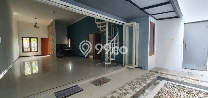 For Sale Rumah 3 Kamar Lokasi Strategis Nyaman dan Strategis di Rungkut For Sale Rumah 3 Kamar Lokasi Strategis Nyaman dan Strategis di Rungkut