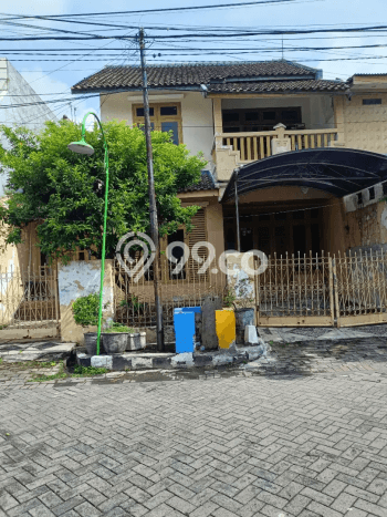 For Sale Rumah 3 Kamar Lokasi Strategis Nyaman dan Strategis di Rungkut For Sale Rumah 3 Kamar Lokasi Strategis Nyaman dan Strategis di Rungkut