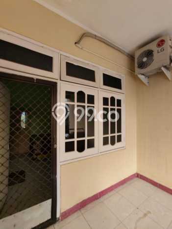 Dijual Rumah Premium dengan Fasilitas Sekitar Komplit di Rungkut, Surabaya Dijual Rumah Premium dengan Fasilitas Sekitar Komplit di Rungkut, Surabaya