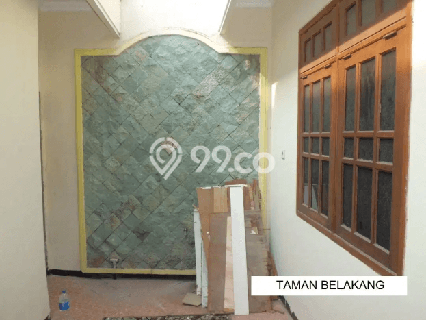 Rumah Strategis Modern Lb 100m2 di Tenggilis Mejoyo, Surabaya Rumah Strategis Modern Lb 100m2 di Tenggilis Mejoyo, Surabaya