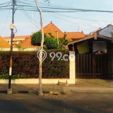 Rumah Luxury Modern Siap Huni di Raya Darmo Surabaya Rumah Luxury Modern Siap Huni di Raya Darmo Surabaya