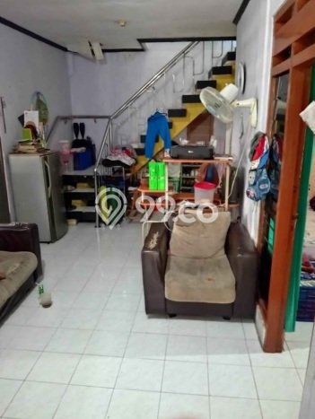 Dijual Cepat Rumah Bagus Siap Huni LB 149m2 di Rungkut, Surabaya Dijual Cepat Rumah Bagus Siap Huni LB 149m2 di Rungkut, Surabaya