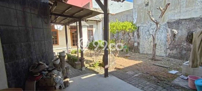 Dijual Rumah Mewah Elegan Dengan View Cantik di Kendangsari, Surabaya Dijual Rumah Mewah Elegan Dengan View Cantik di Kendangsari, Surabaya