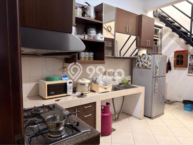 Siap Huni Rumah Mewah 4 Kamar di Gayungan Dekat ke Mana Saja Siap Huni Rumah Mewah 4 Kamar di Gayungan Dekat ke Mana Saja