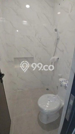 Dijual Cepat Rumah Bagus Siap Huni LB 180m2 di Rungkut, Surabaya Dijual Cepat Rumah Bagus Siap Huni LB 180m2 di Rungkut, Surabaya