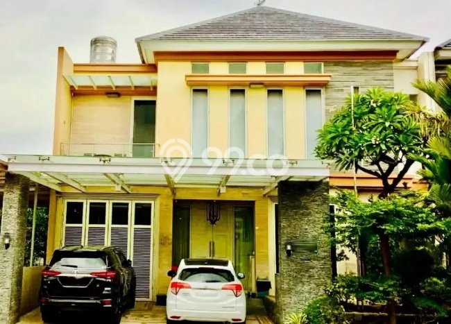 Rumah Luxury Modern Siap Huni di Pakuwon City Surabaya Rumah Luxury Modern Siap Huni di Pakuwon City Surabaya