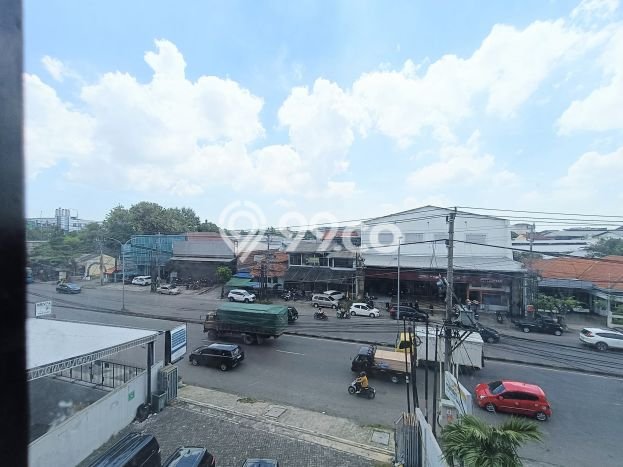 Ruko untuk Disewa di Pusat Semarang Luas Bangunan 300m2 Ruko untuk Disewa di Pusat Semarang Luas Bangunan 300m2