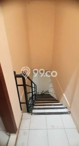 Unit Ruko Dijual di Semarang LT 100m2 & LB 300m2 Unit Ruko Dijual di Semarang LT 100m2 & LB 300m2
