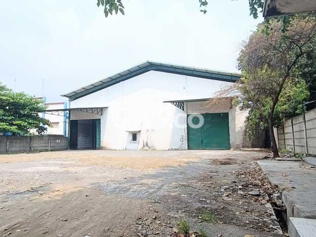 AREA KOMERSIAL! Gudang For Rent di Semarang Barat, Luas 2100m², Akses Strategis, Ready Operasi AREA KOMERSIAL! Gudang For Rent di Semarang Barat, Luas 2100m², Akses Strategis, Ready Operasi