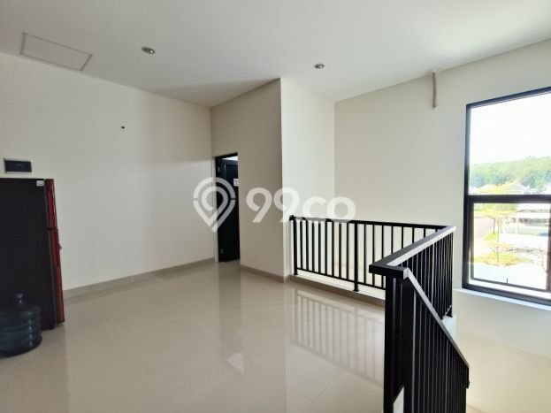 LOKASI PREMIUM! Ruko di Semarang Barat, Luas 95m², Lokasi Komersial LOKASI PREMIUM! Ruko di Semarang Barat, Luas 95m², Lokasi Komersial