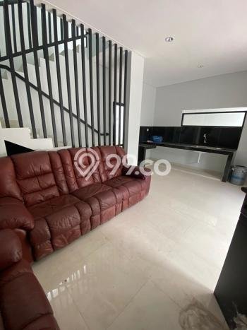 Rumah Luas Asri 2 KT Siap Huni di BSB City Semarang Rumah Luas Asri 2 KT Siap Huni di BSB City Semarang