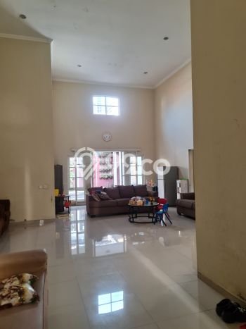 Rumah Luxury Modern Tanpa Renovasi di Graha Padma Semarang Rumah Luxury Modern Tanpa Renovasi di Graha Padma Semarang