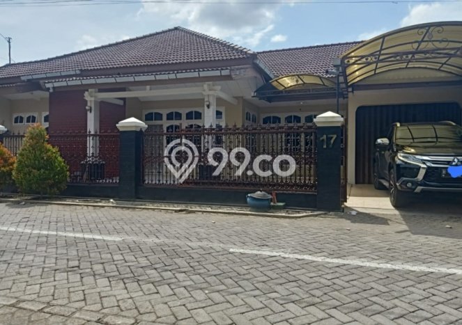 Disewakan Rumah Konsep Minimalis di Pedurungan Semarang dengan 7 Kamar Disewakan Rumah Konsep Minimalis di Pedurungan Semarang dengan 7 Kamar