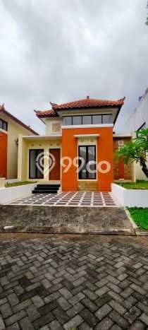 Rumah di BSB City, Dekat Stasiun, 2 KM, Luas 150m² Bangunan 50m² Rumah di BSB City, Dekat Stasiun, 2 KM, Luas 150m² Bangunan 50m²